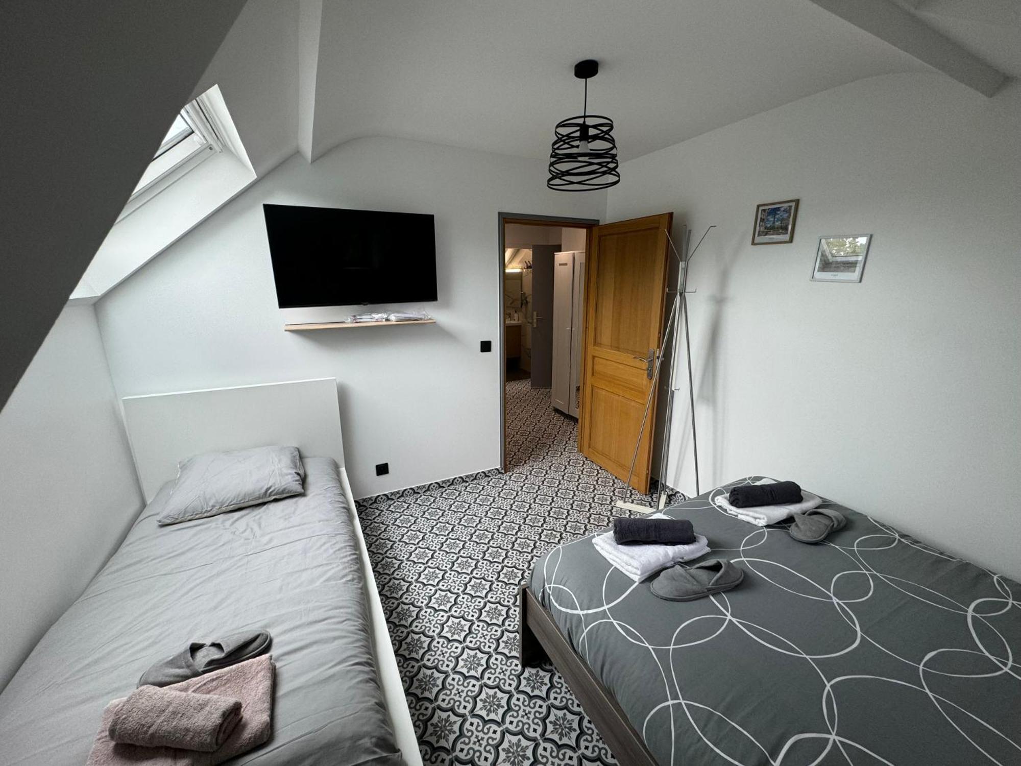 L'Etoile De Seine 77 Appartement 2 Dammarie-lè-Lys Dış mekan fotoğraf